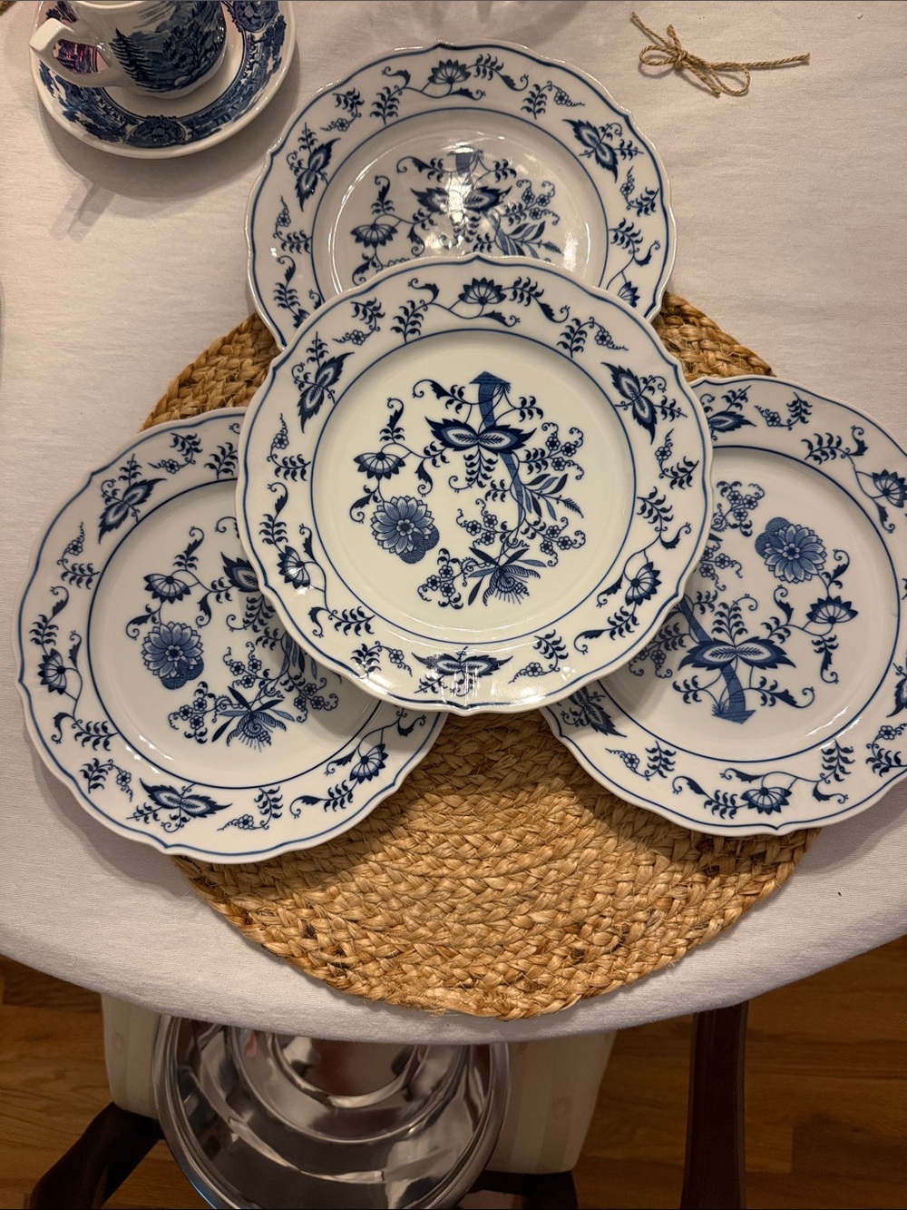Classic Blue Onion by Blue Danube Floral Porcelain set of 4 salad plates